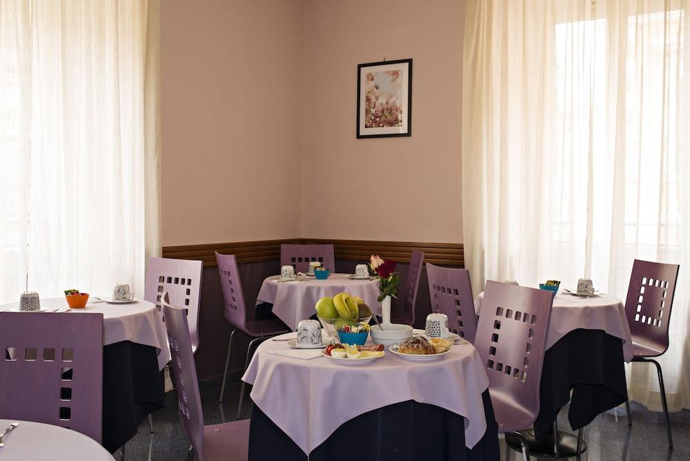 Hotel Ercoli House Roma Ngoại thất bức ảnh