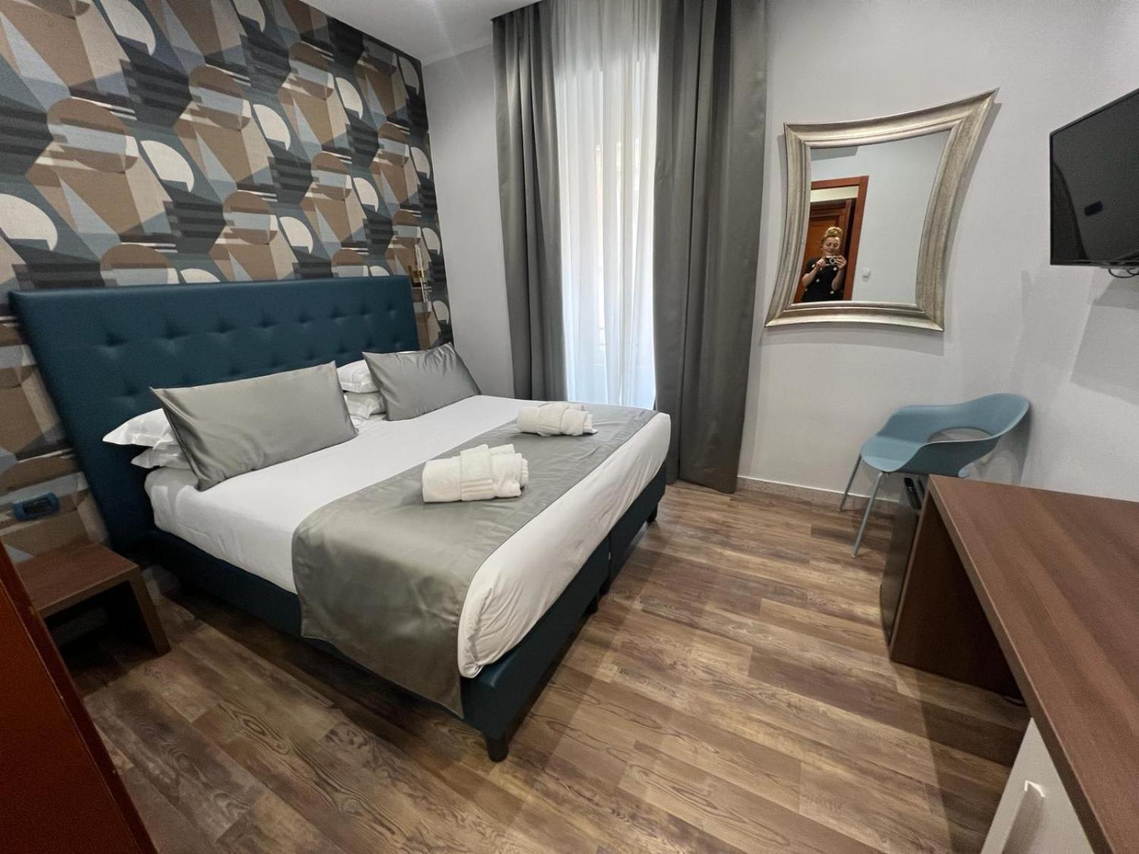Hotel Ercoli House Roma Ngoại thất bức ảnh