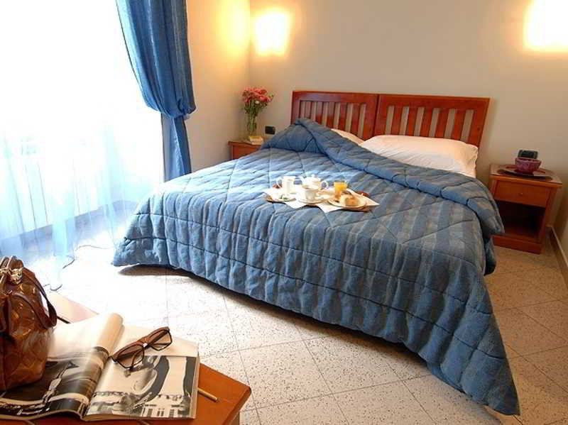 Hotel Ercoli House Roma Ngoại thất bức ảnh
